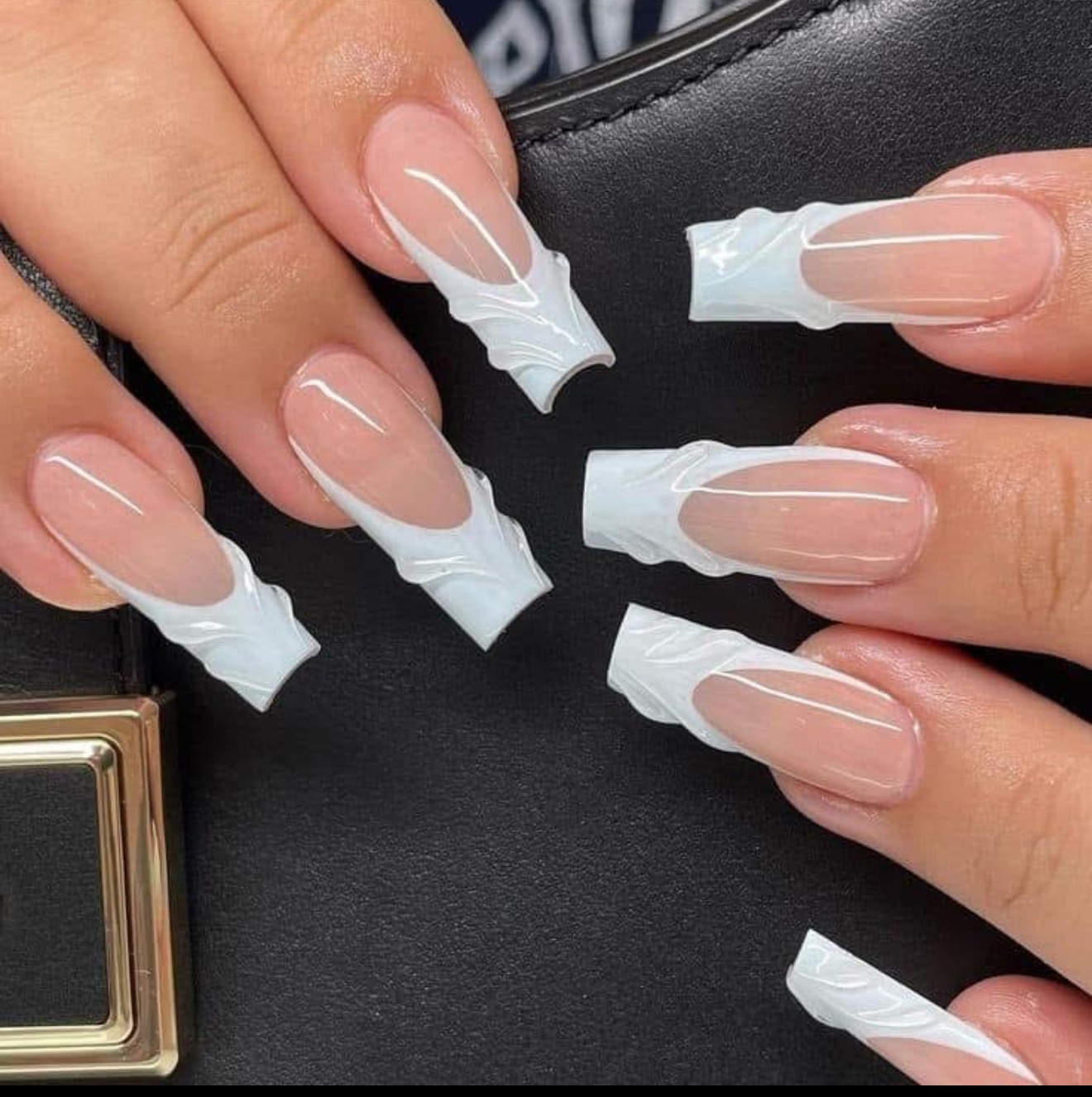 White sculpted French tip nail set